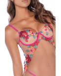 Nuisette en résille et dentelle florale rose et string assorti Nuisette en résille et dentelle florale rose et string assorti