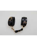 Menottes en cuir Collection Anneaux NOIR GOLD Menottes en cuir Collection Anneaux NOIR GOLD