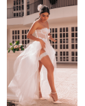 Ensemble 4 pièces blanc, bustier, string et 2 jarretières 