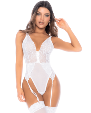 Body blanc avec jarretelles intégrées