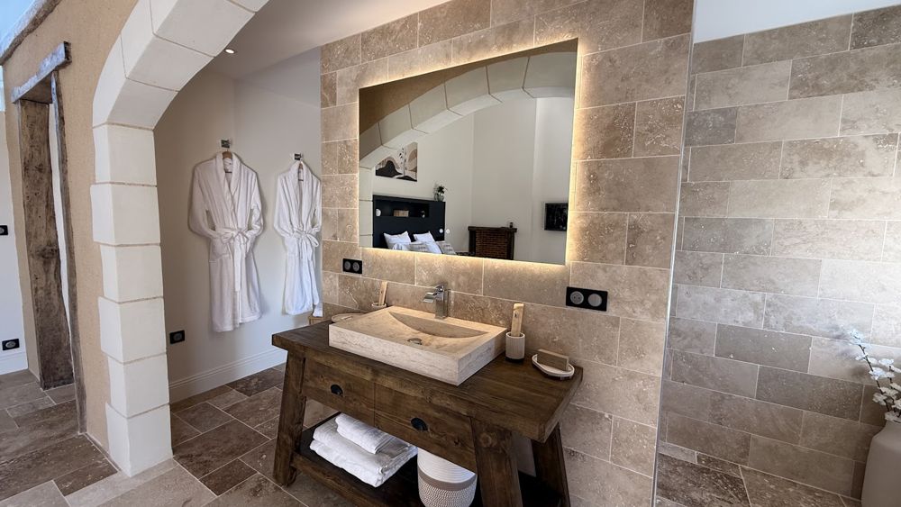 Photo Google Maps · Le temps d'une romance _ Gîte romantique avec spa en sarthe