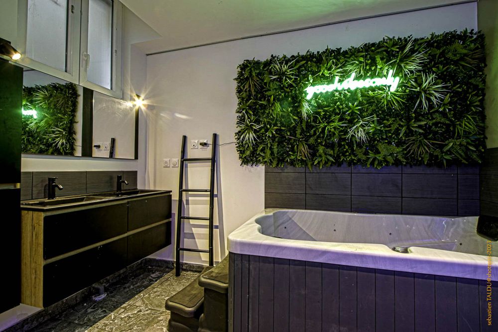 Photo Google Maps · Cosyrouen Bali jacuzzi hammam