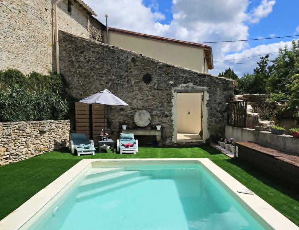Photo Google Maps · Les Secrets de Winna – Love Room avec Balnéo et piscine, escapade romantique en Nouvelle-Aquitaine, Deux-Sèvres, près Niort