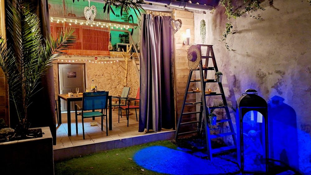 Photo Google Maps · CHARME ET PLAISIRS