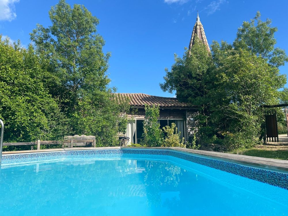 Photo Google Maps · Love Room Le Secret du Pigeonnier, Gîte romantique Spa et Hammam