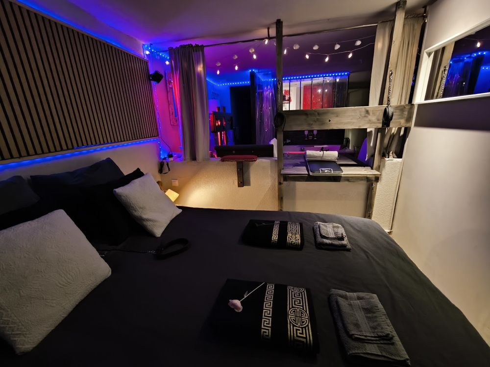 Photo Google Maps · loveroom 83 var le passage secret
