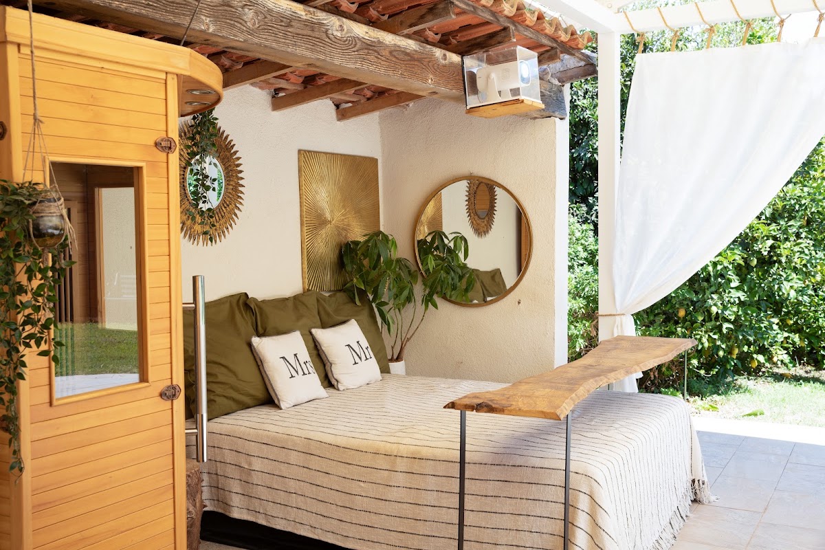 Photo Google Maps · Loveroom var - Créateur d'aventure romantique