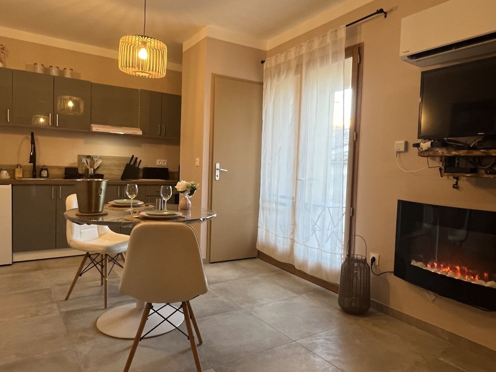 Photo Google Maps · love room la tour