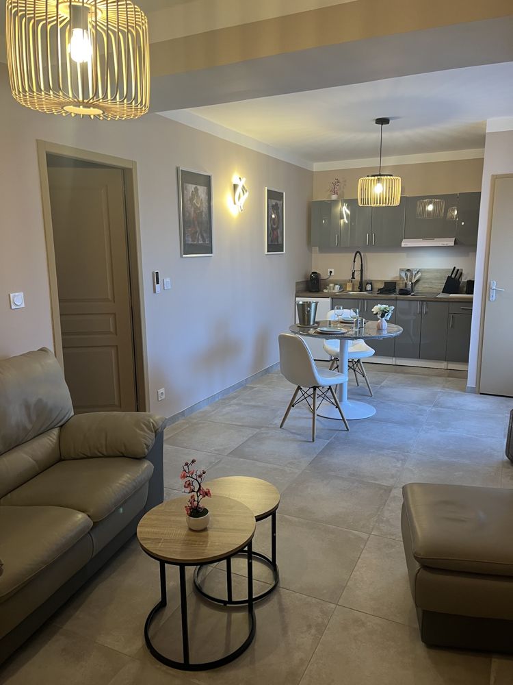 Photo Google Maps · love room la tour