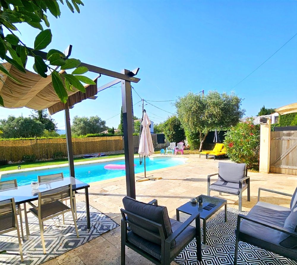 Photo Google Maps · Suite Emeraude - Location avec SPA et piscine dans le Var