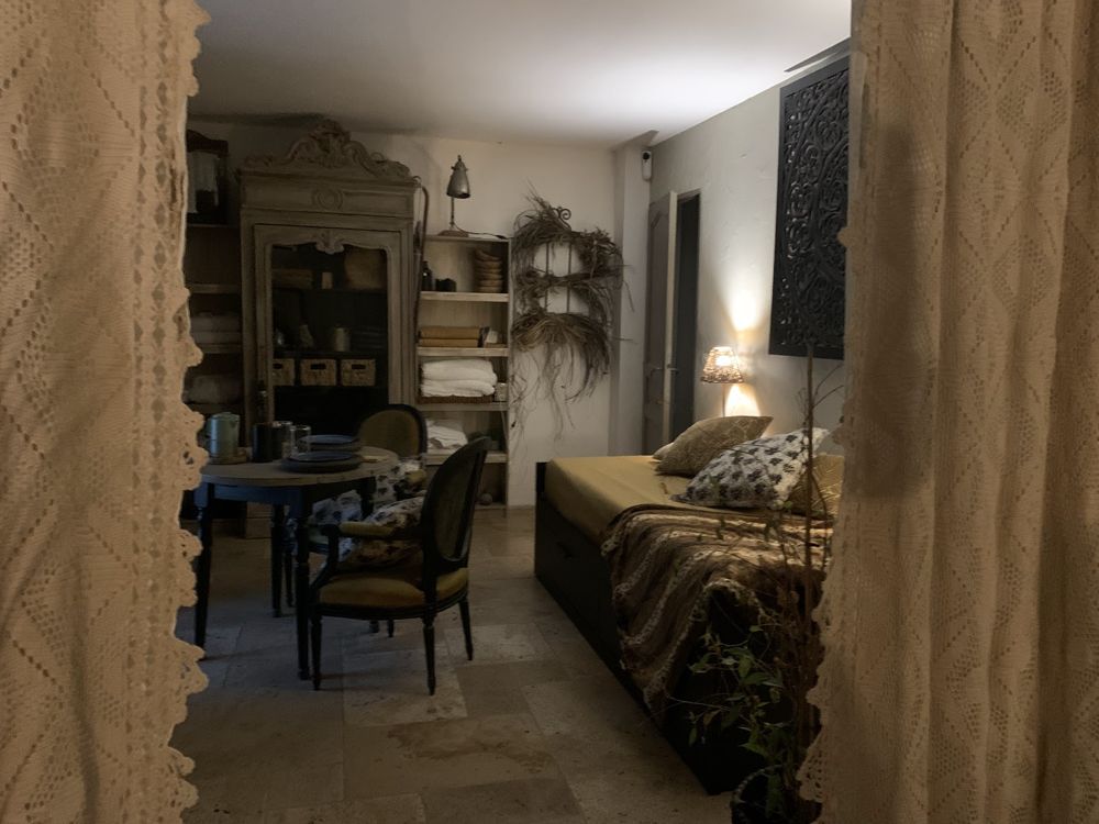 Photo Google Maps · La Noccemada - lodge Spirit of Bali - Table et chambre d'hôtes Insolite dans le Verdon