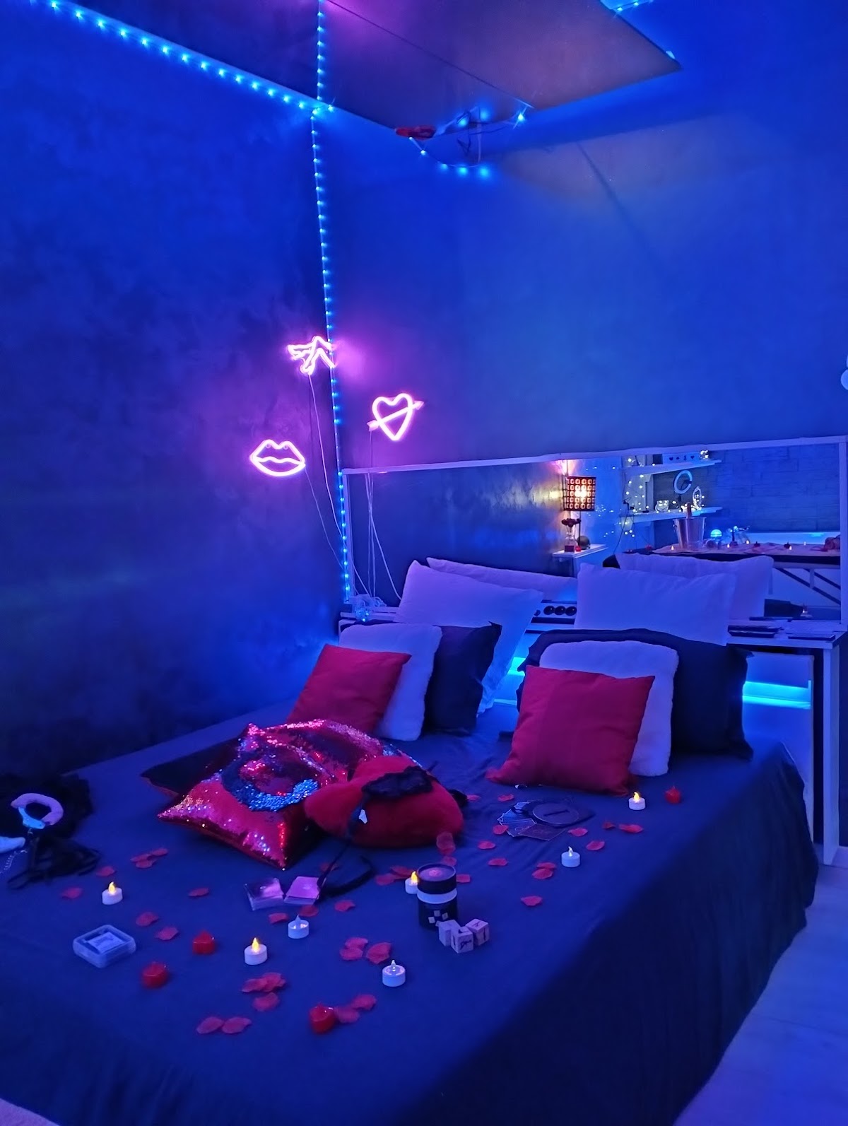 Photo Google Maps · love room toulon