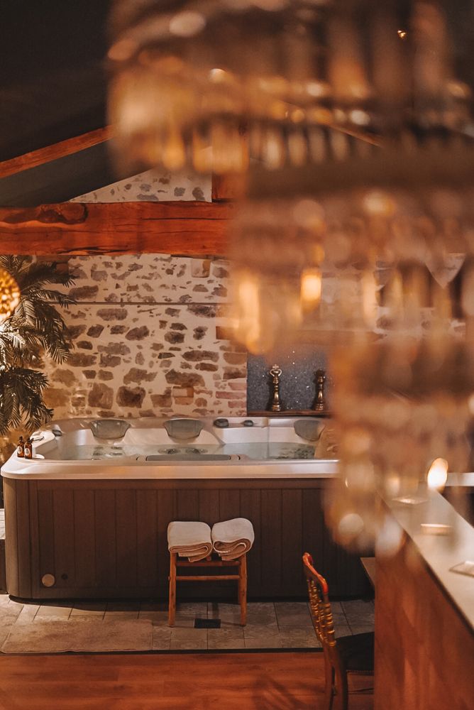 Photo Google Maps · Chambre l'Absolu - Love Room Vendée avec spa privatif