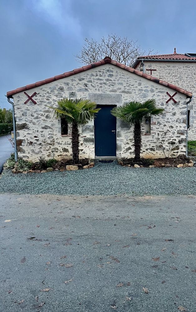 Photo Google Maps · Chambre l'Oriental - Love Room Vendée avec jacuzzi privatif