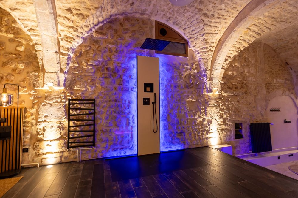 Photo Google Maps · Cave et Spa privatif by XELA