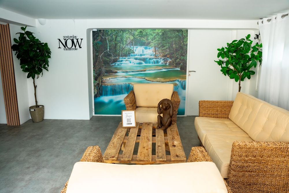 Photo Google Maps · Paris Enghien Love Rooms & Spa – Romance Jacuzzi