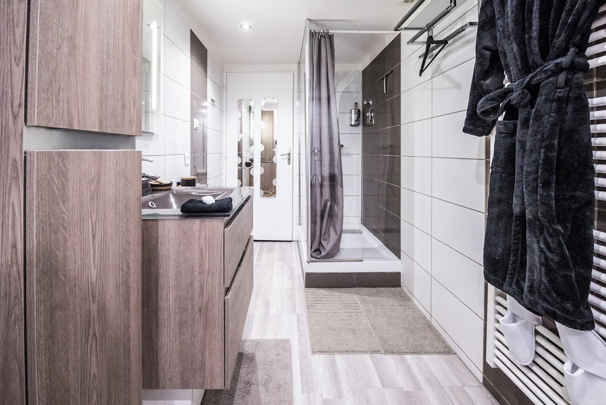 Photo Google Maps · LOVE Suites & SPA "Le Loft" Royan / Médis