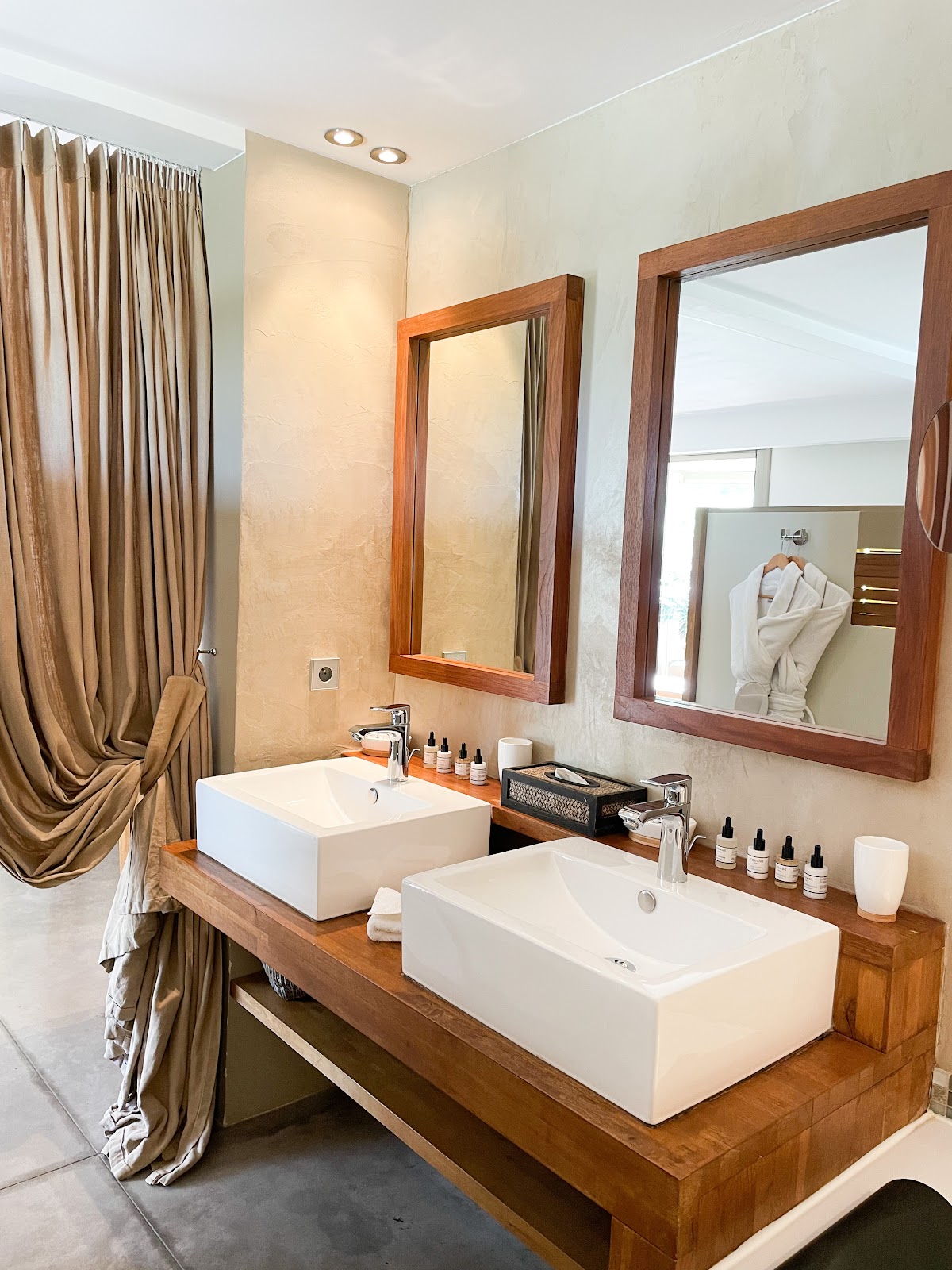 Photo Google Maps · Cannes Villa St Barth : Maison d'hôtes de prestige 5 étoiles à Cannes - Piscine - SPA
