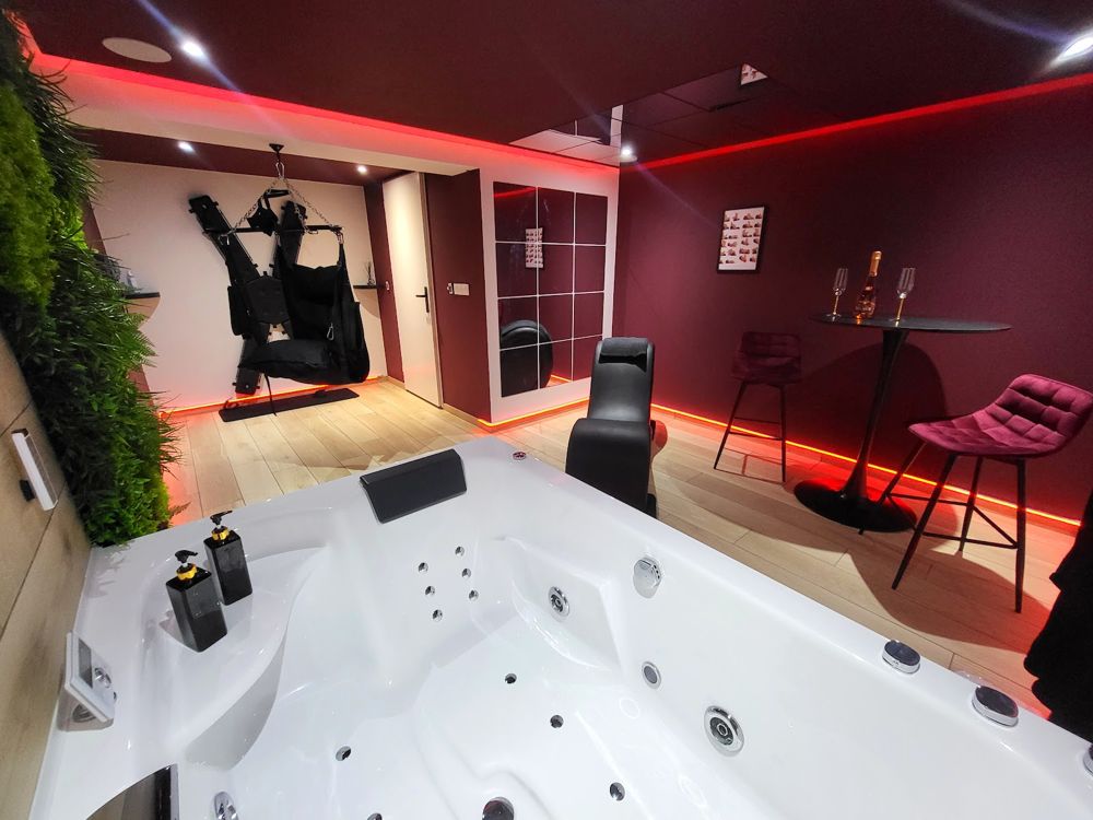 Photo Google Maps · L'incontournable Love Room