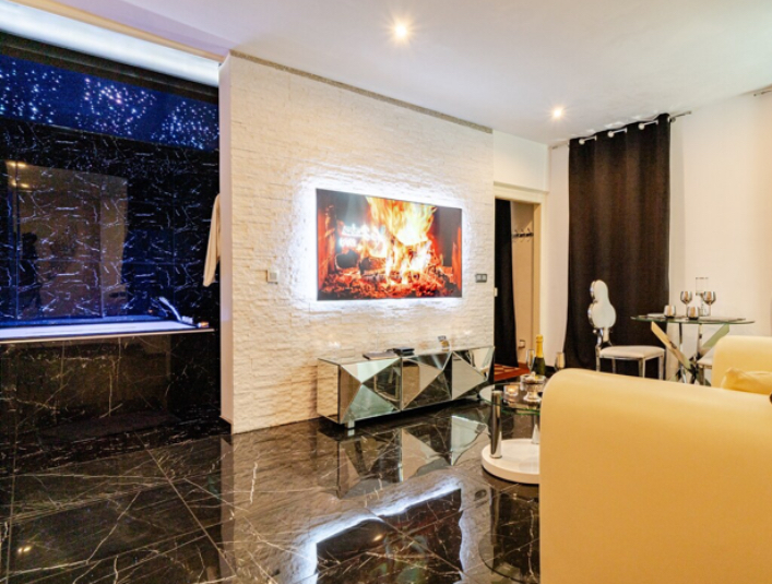 Photo Google Maps · Love Room Spa