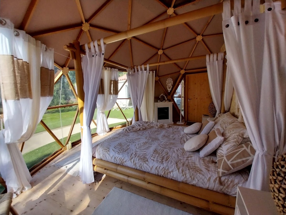 Photo Google Maps · Le Clos F.M.R - Locations Insolites & Loft