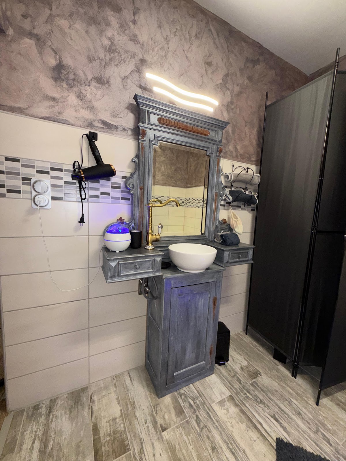 Photo Google Maps · Love room / Donjon BDSM- Insinuances