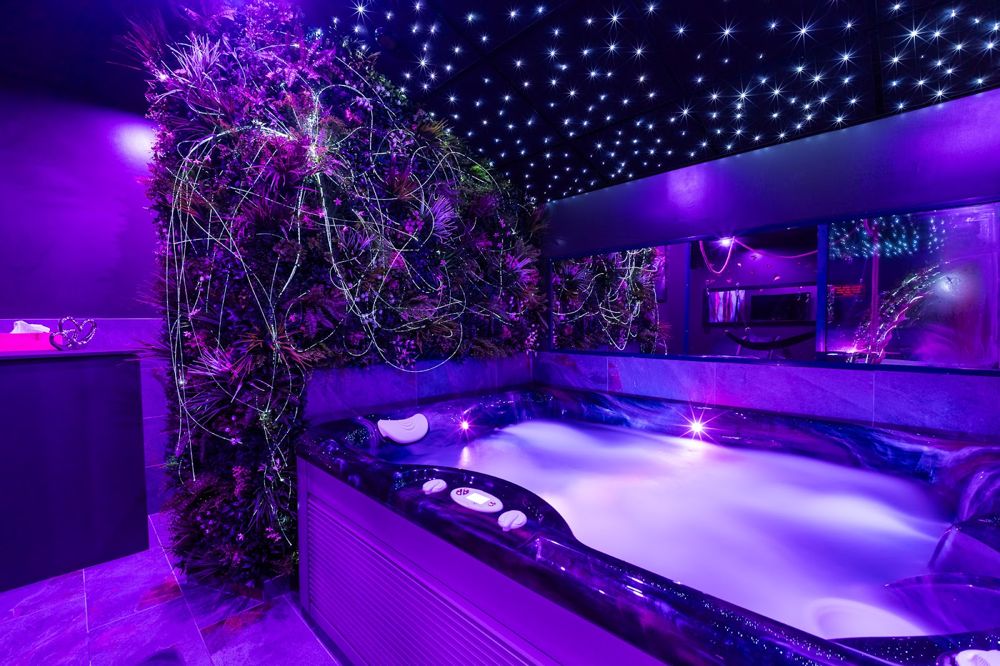 Photo Google Maps · Espace evasions love room