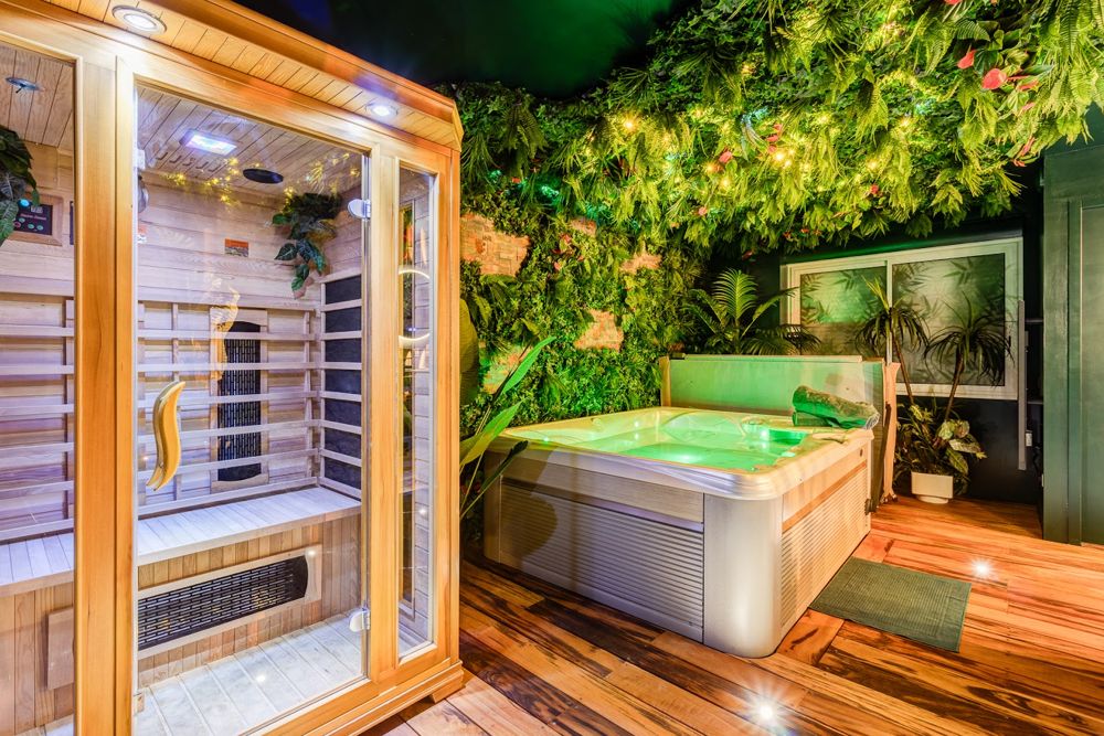 Photo Google Maps · Jungle Love Room