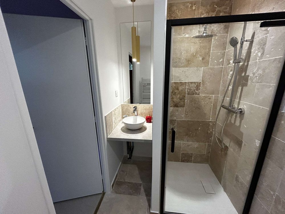 Photo Google Maps · Midnight Rooms – Love Rooms avec Jacuzzi & SaunaPrivatifs proche de Bordeaux | Escapade Romantique