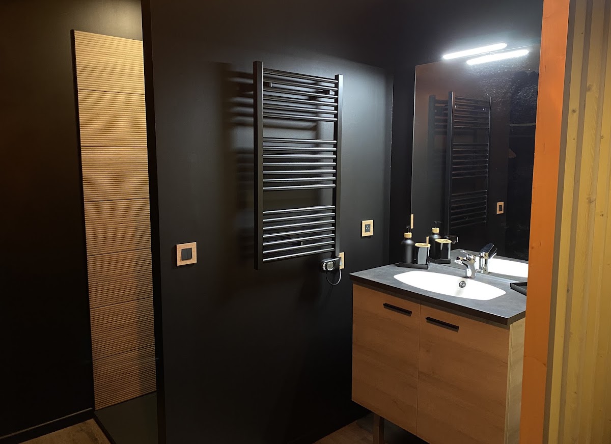 Photo Google Maps · Games of room - L'aire de jeux pour adultes