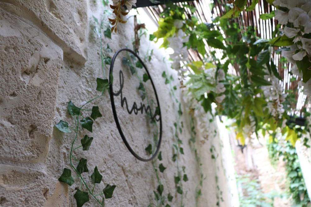 Photo Google Maps · La Tour Secrète : Love room romantique, atypique, spa et sauna, escapade en couple, Aude, Occitanie