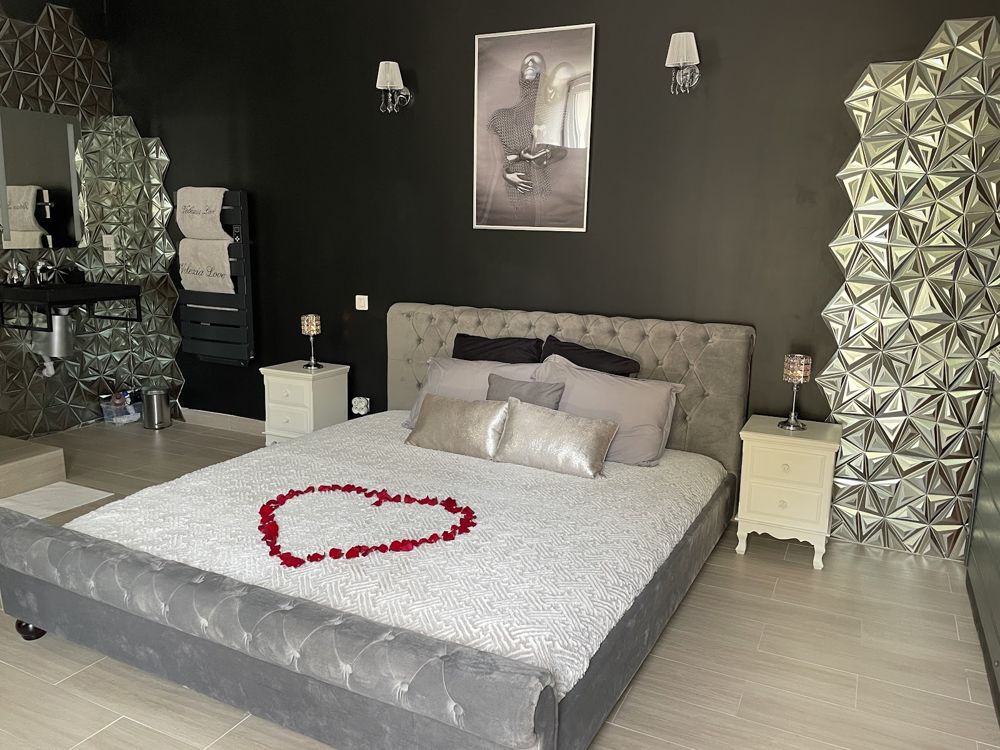 Photo Google Maps · Velezia Love