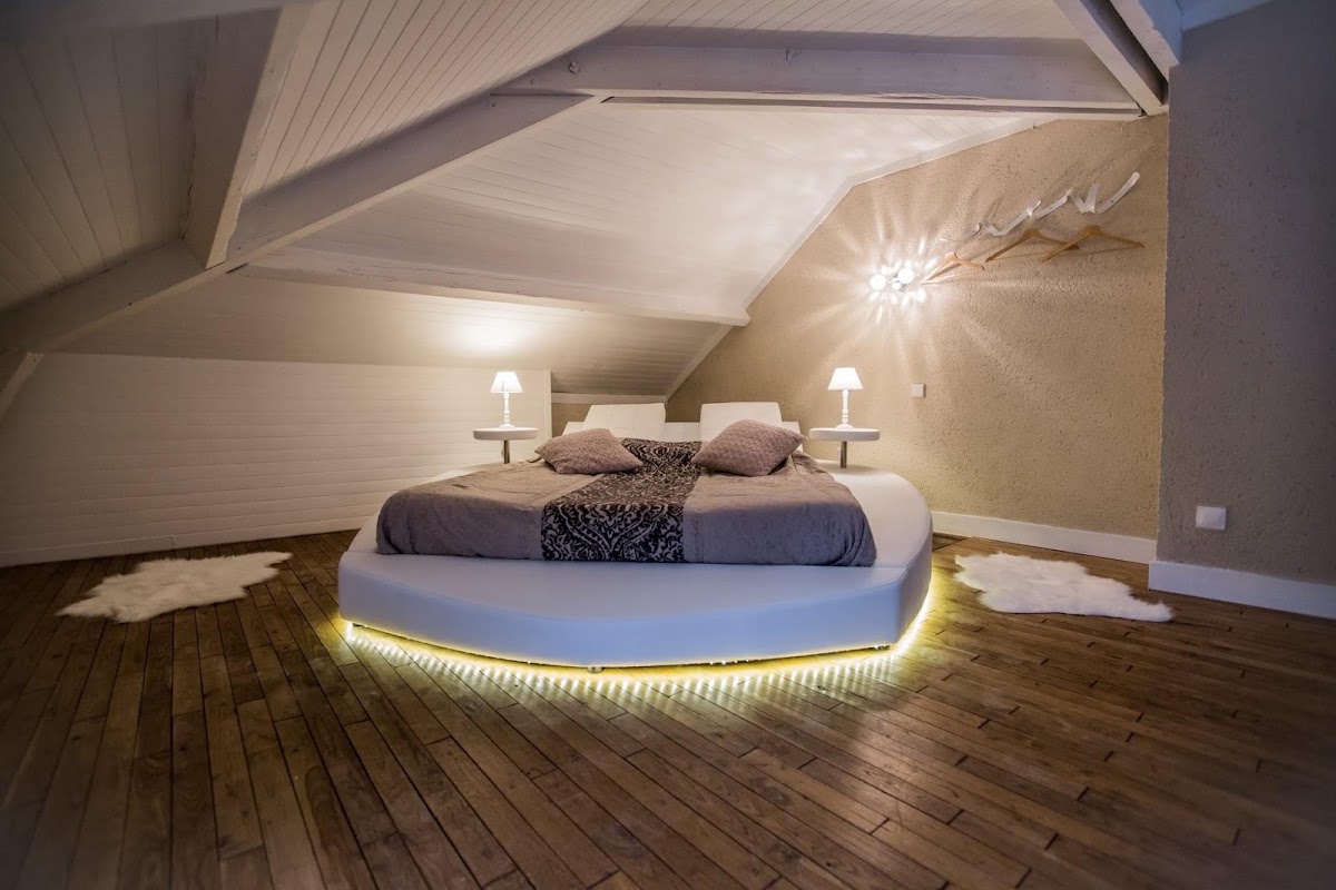 Photo Google Maps · Au Domaine des Anges – Gîtes avec spa & jacuzzi à Bain-de-Bretagne