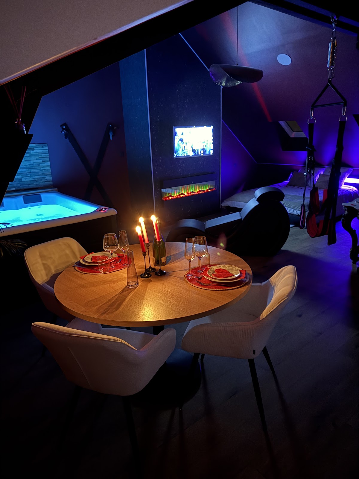 Photo Google Maps · Love Room Fougères – Jacuzzi Privatif