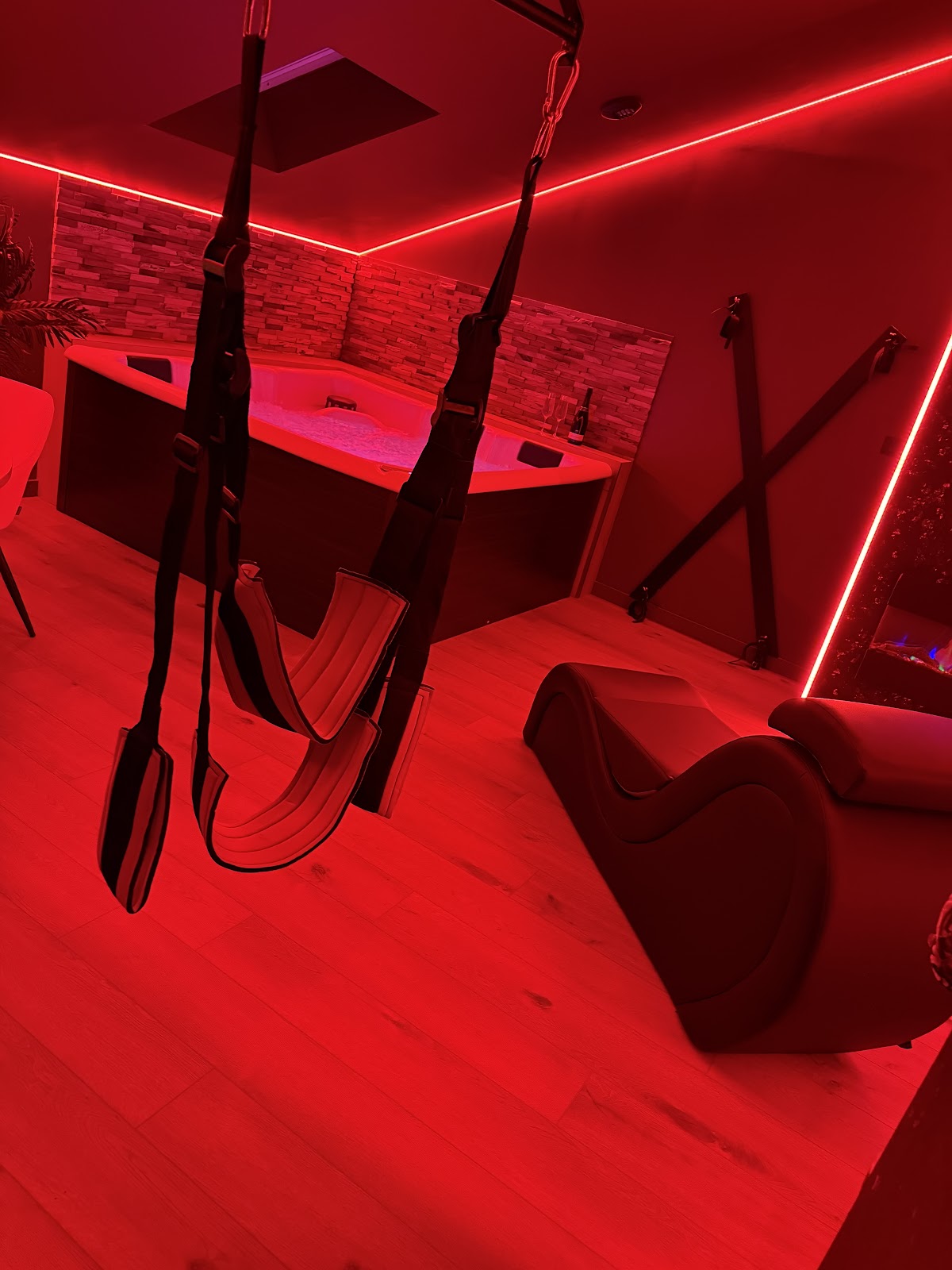 Photo Google Maps · Love Room Fougères – Jacuzzi Privatif