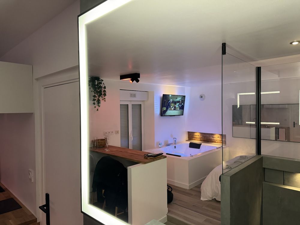 Photo Google Maps · Ô Roméo - Suite privée