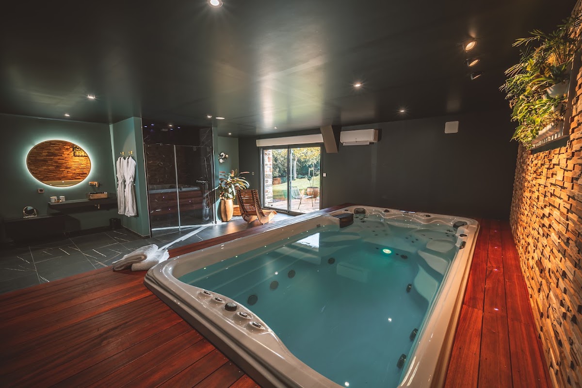 Photo Google Maps · L’Élixir – Love room avec jacuzzi privatif Bretagne