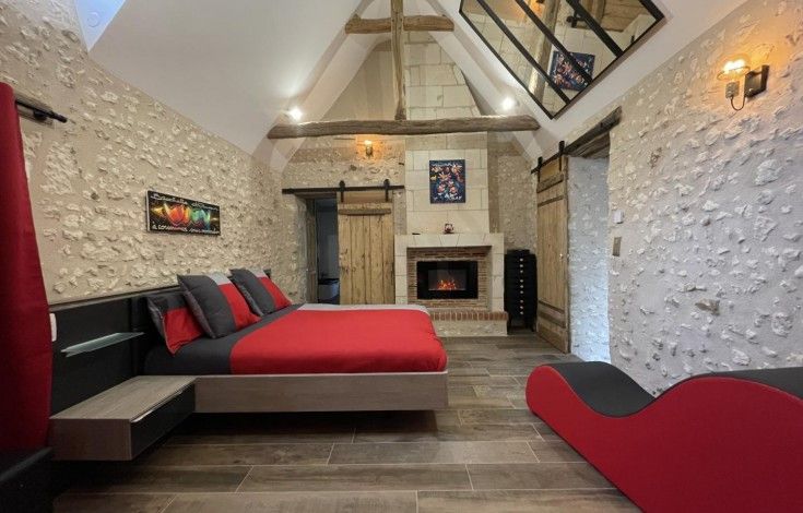 Photo Google Maps · Ô de Rose - Gîte Romantique 4* Love Room- Proche de Tours, Chenonceau et du Zoo de Beauval