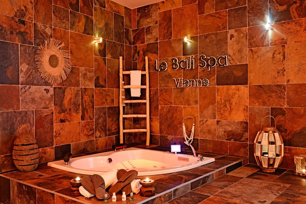 Photo Google Maps · Love Room - Oriental et Bali Spa Vienne - By Nuit et Spa