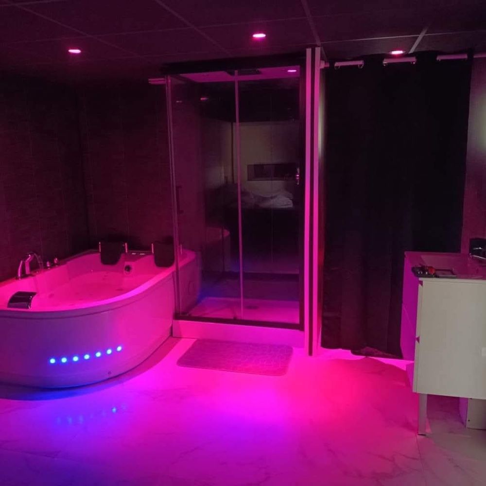 Photo Google Maps · Love Room le Cupidon
