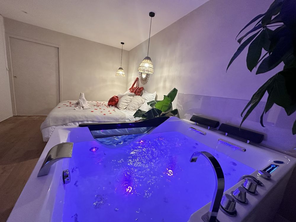 Photo Google Maps · L’Anaya - Love Room Spa Privatif Nantes