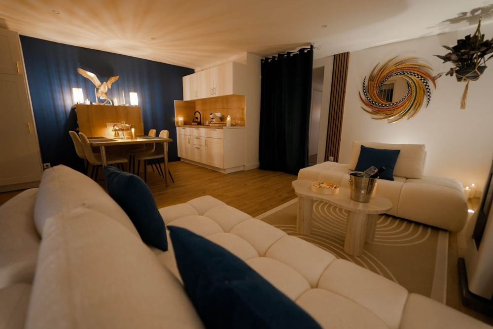 Photo Google Maps · AfterClose le 11 - love room jacuzzi privatif