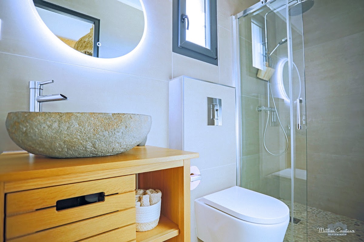 Photo Google Maps · Villa CoCoon - Love Room