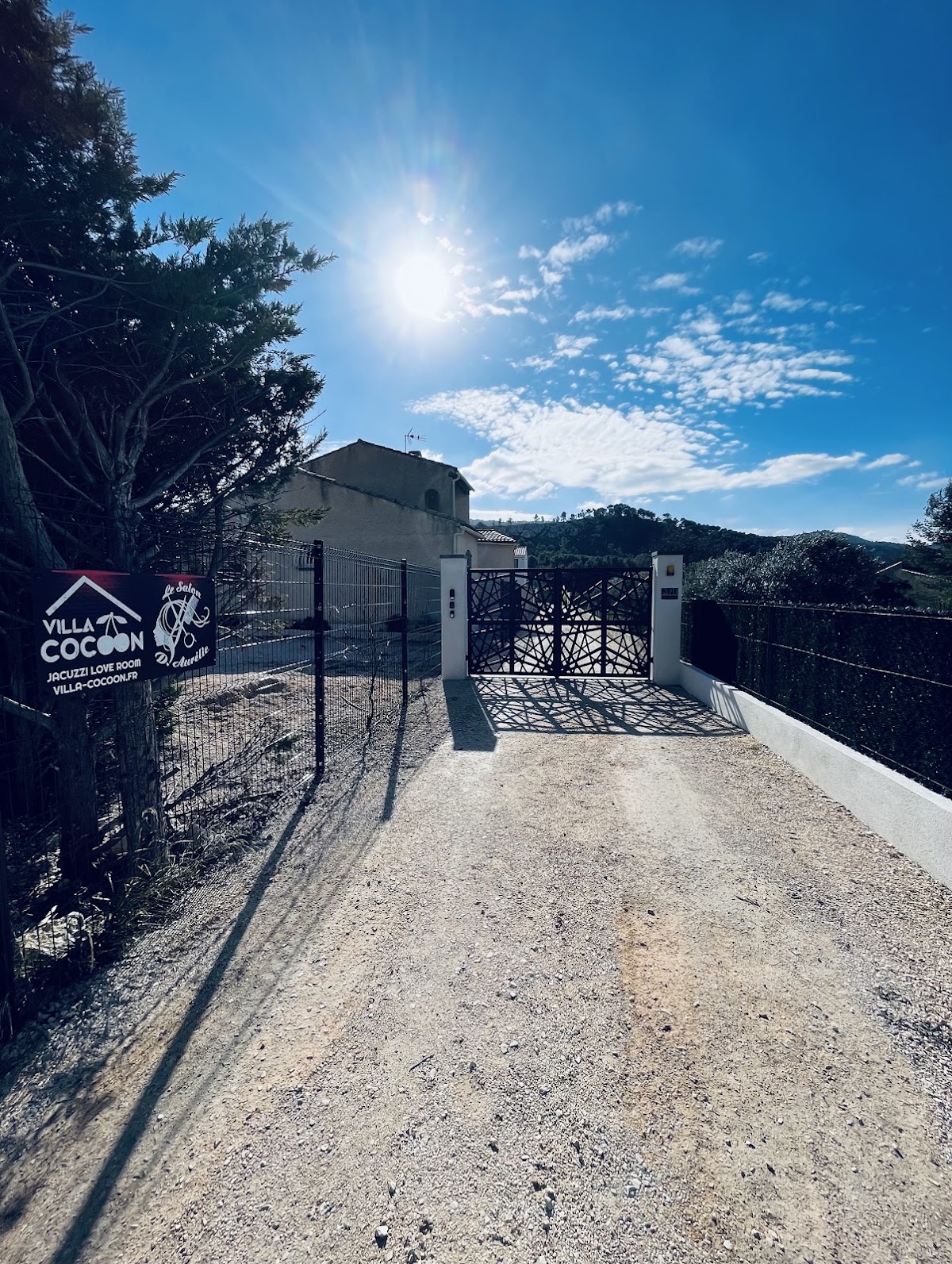 Photo Google Maps · Villa CoCoon - Love Room