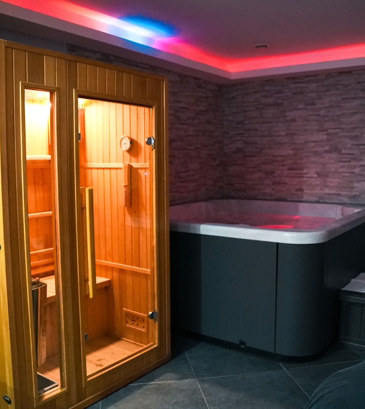 Photo Google Maps · La Nuit VIP - Love Room