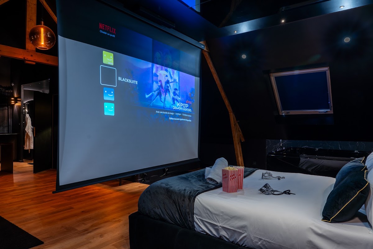 Photo Google Maps · Le Côté Secret Lorient - Love Room Bretagne