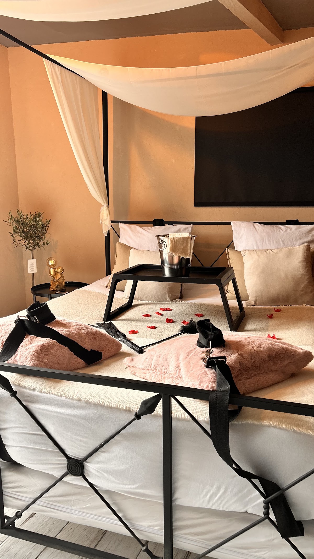 Photo Google Maps · Ô Désirs des Sens love room de charme ,balnéo bien être, sauna pontivy