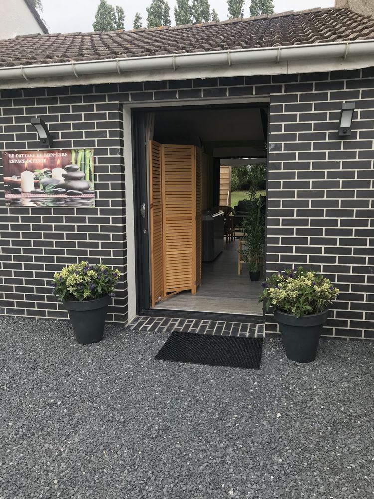 Photo Google Maps · L‘ENTRE-DEUX Ô SPA / LE COTTAGE DU BIEN-ÊTRE