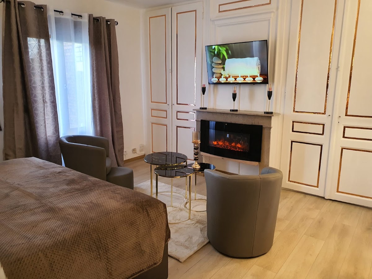 Photo Google Maps · WYDYAN Suites&Spa