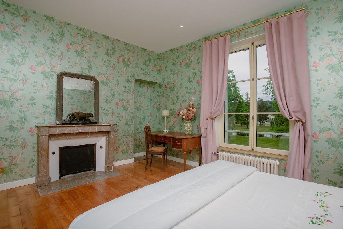 Photo Google Maps · Chambres d'Hôtes au Château Vert